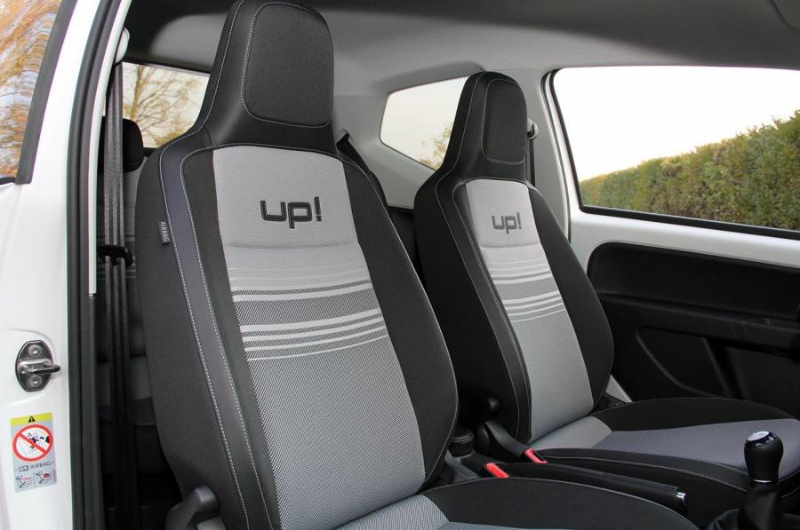  Volkswagen up! 2011 года  (фото 129 из 173)